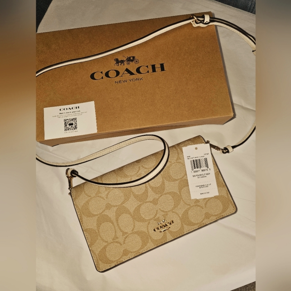 Anna Foldover Clutch Crossbody in Signature Canvas